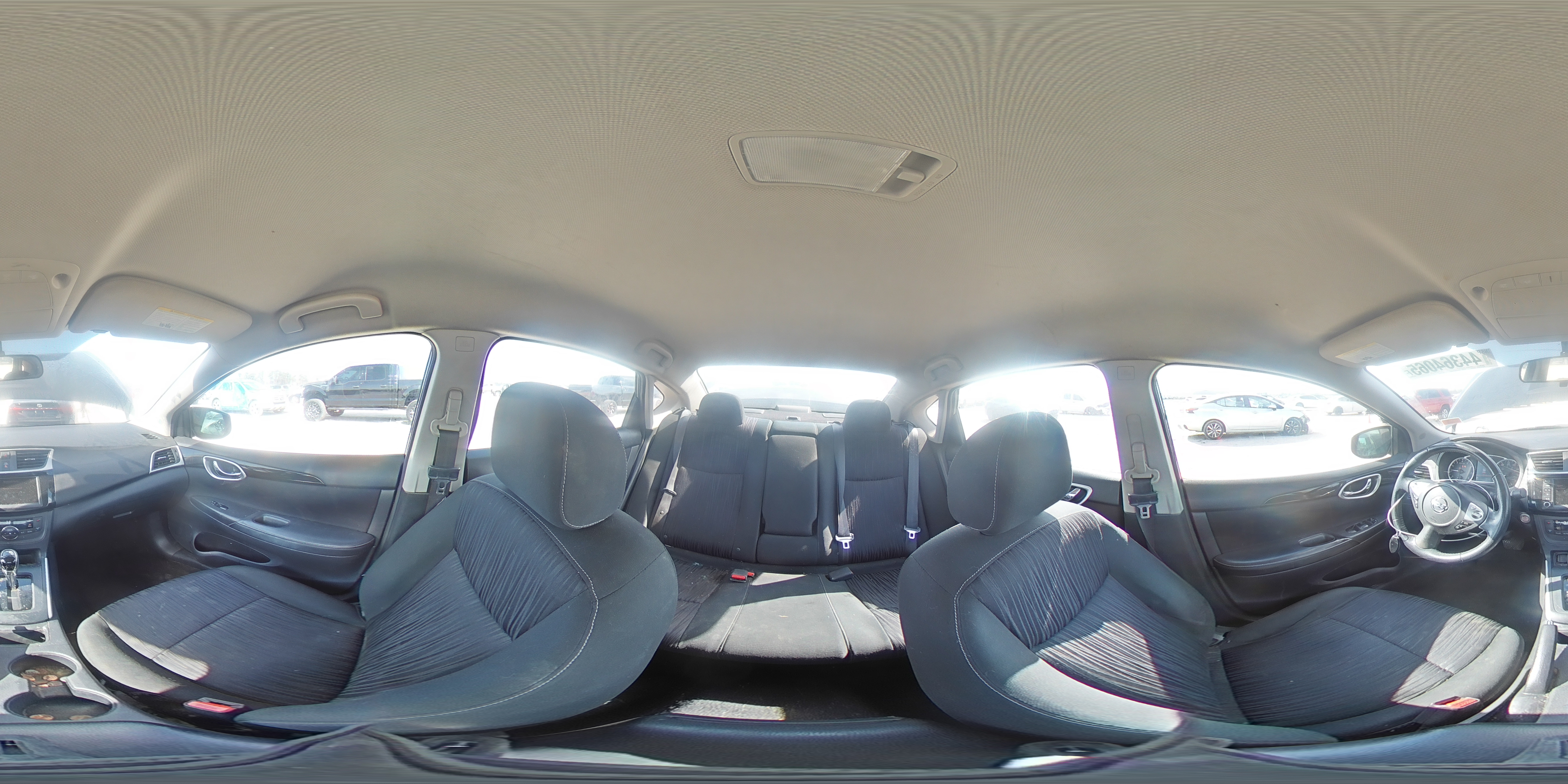 2019 Nissan Sentra - Image 13