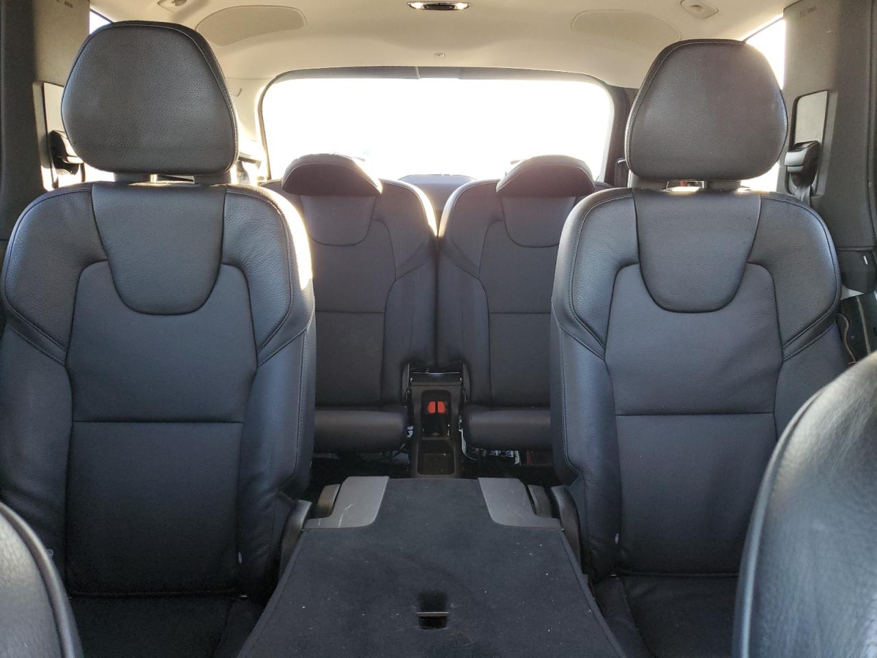 2018 Volvo XC90 - Image 10