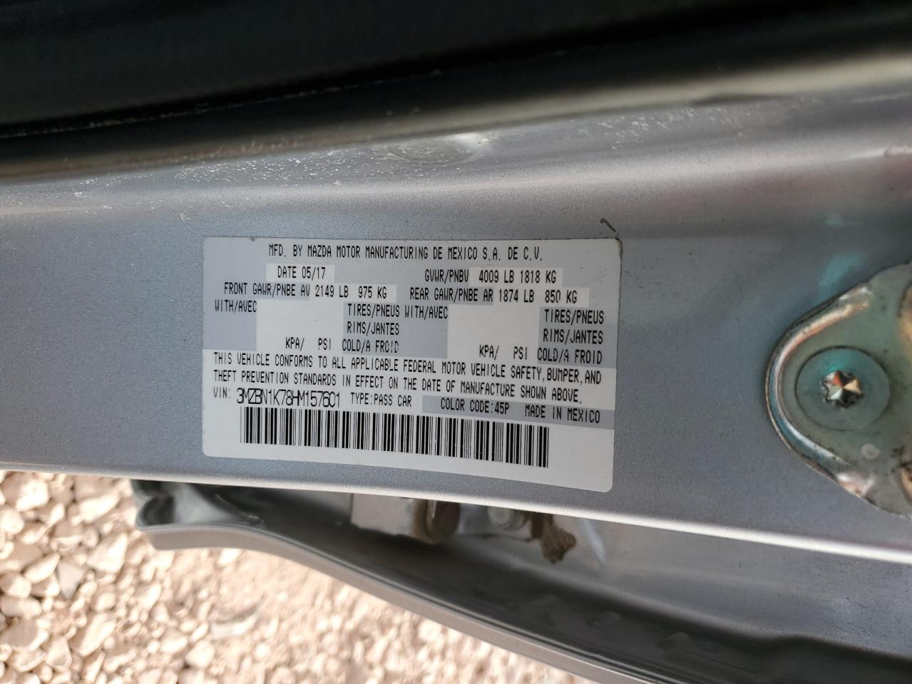 2017 Mazda 3 - Image 14