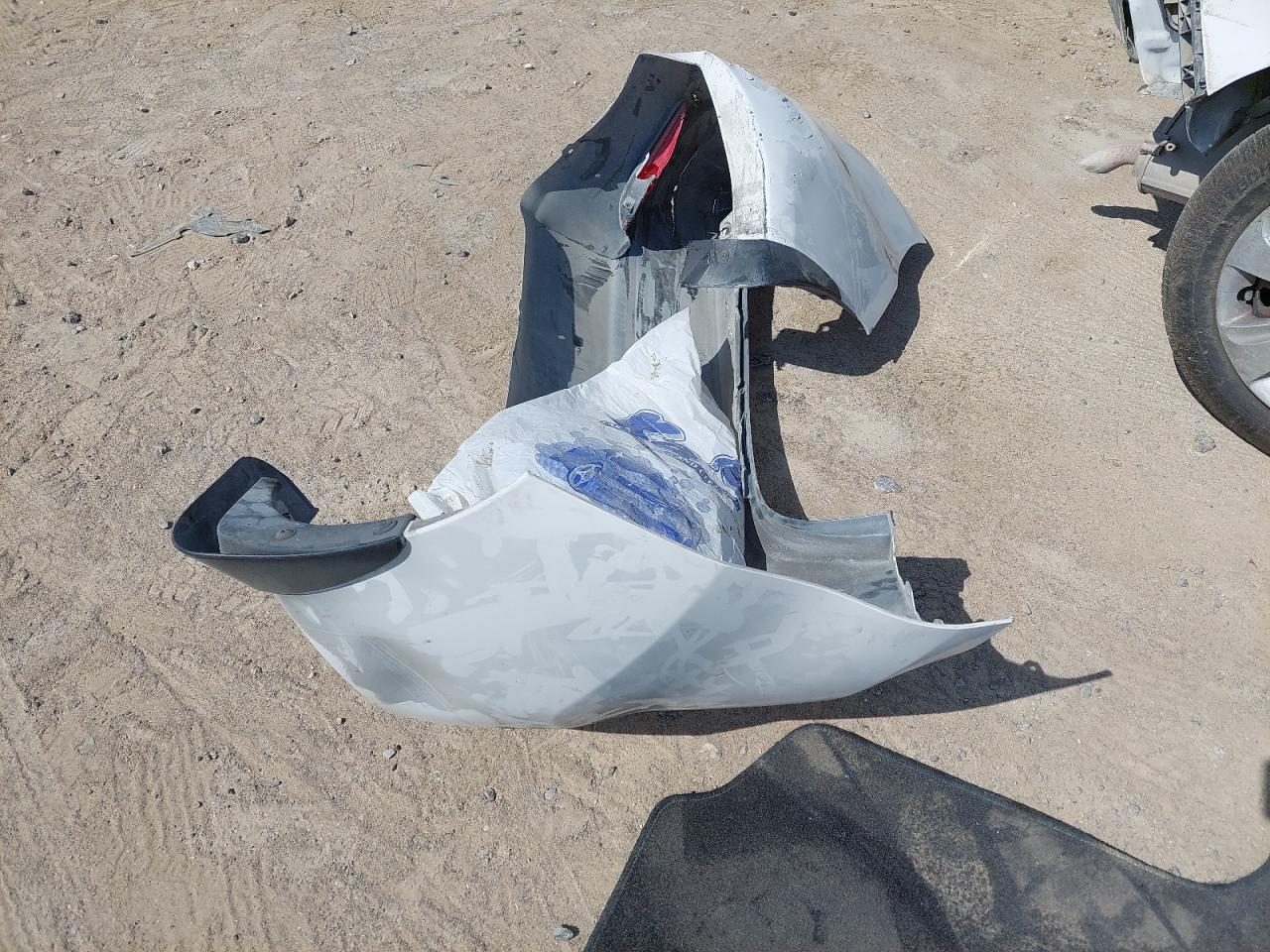 KMHDG41EXCU398132 - 2012 Hyundai Elantra Gls - #43892415
