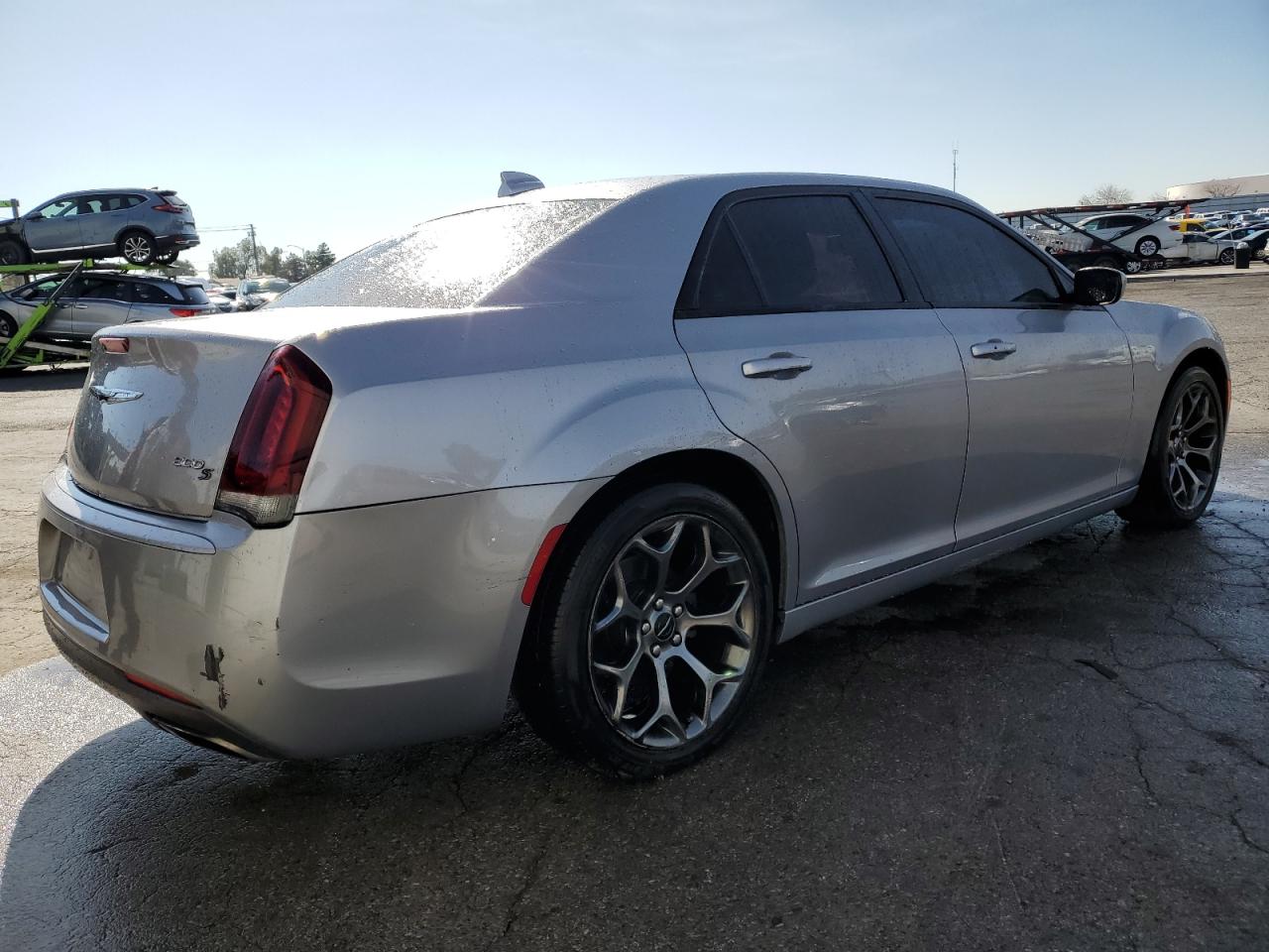 2018 Chrysler 300 - Image 3