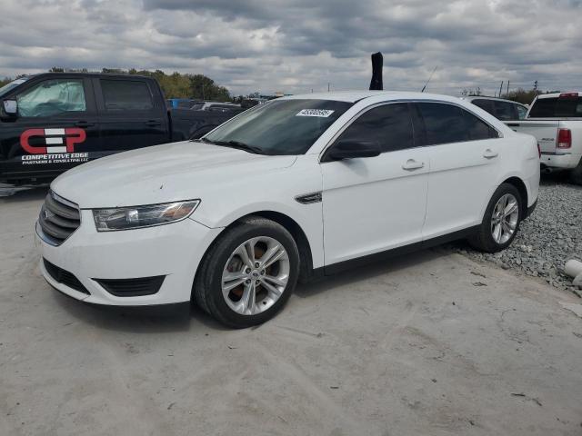 2015 Ford Taurus Se