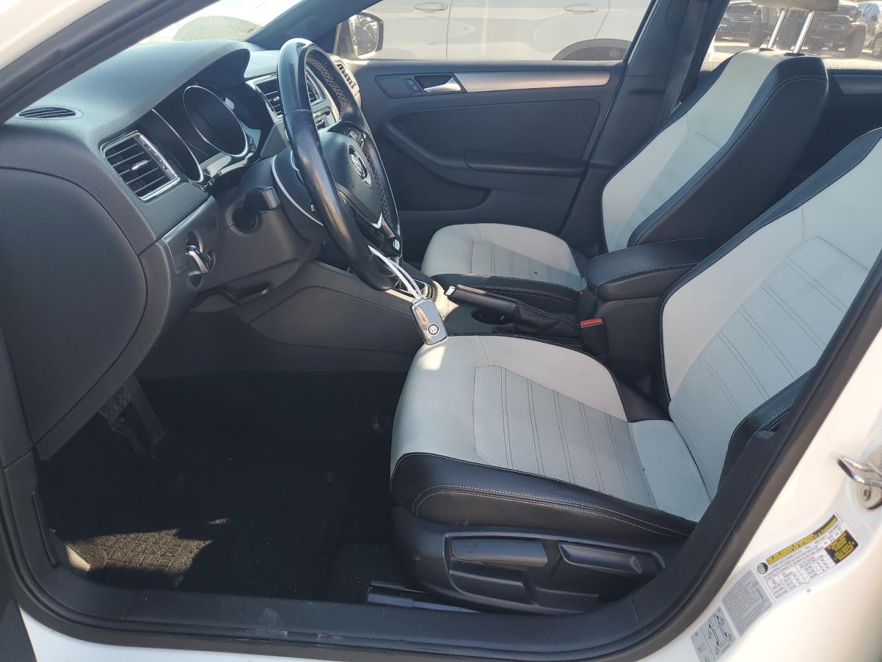 2016 Volkswagen Jetta - Image 7