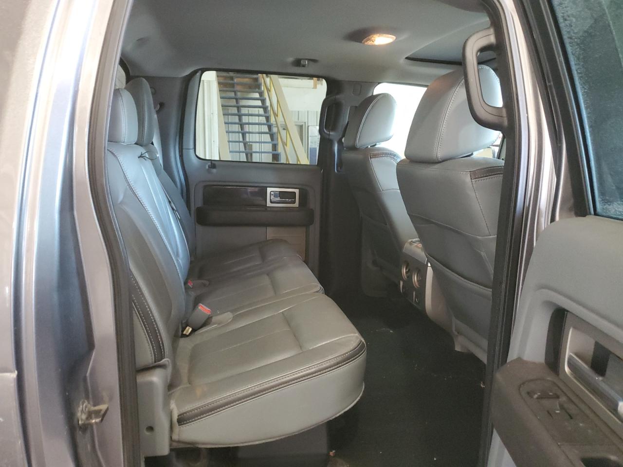 2011 Ford F-150 - Image 10