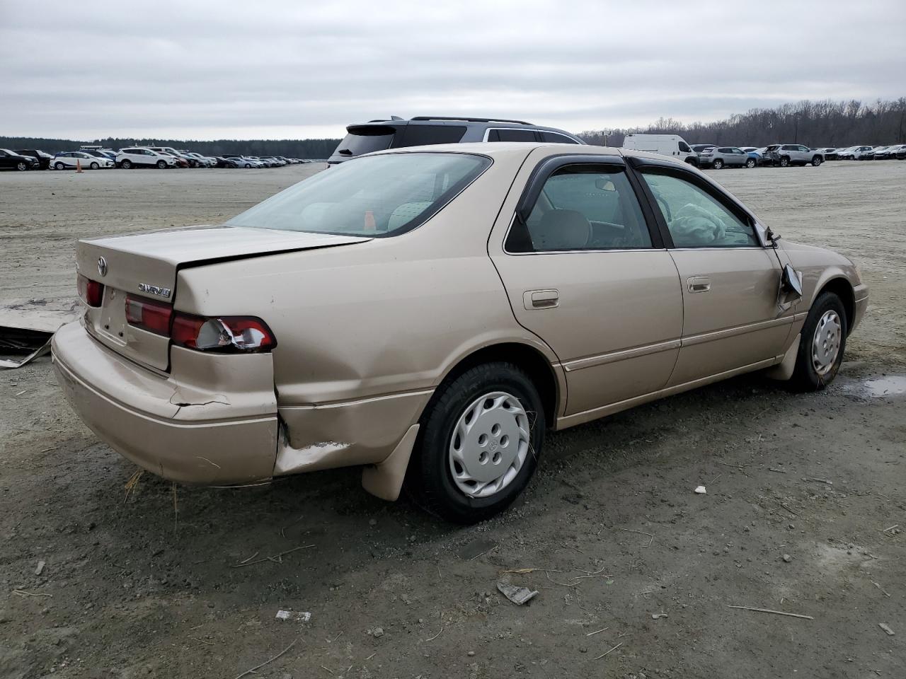 1999 Toyota Camry - Image 3