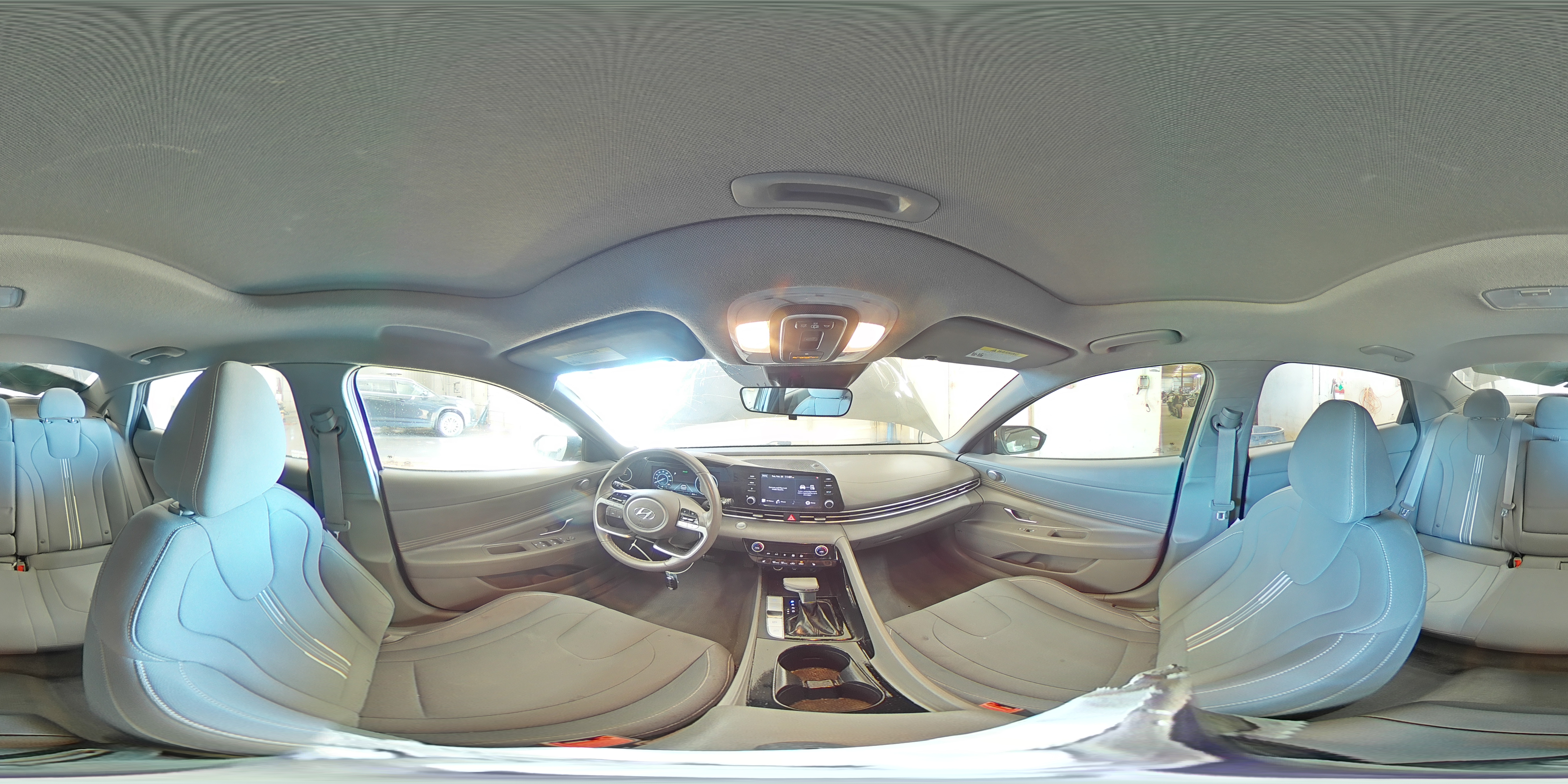 2021 Hyundai Elantra - Image 14