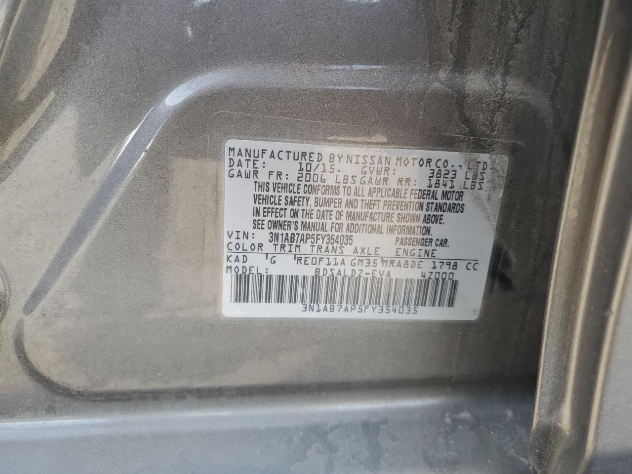 2015 Nissan Sentra - Image 12