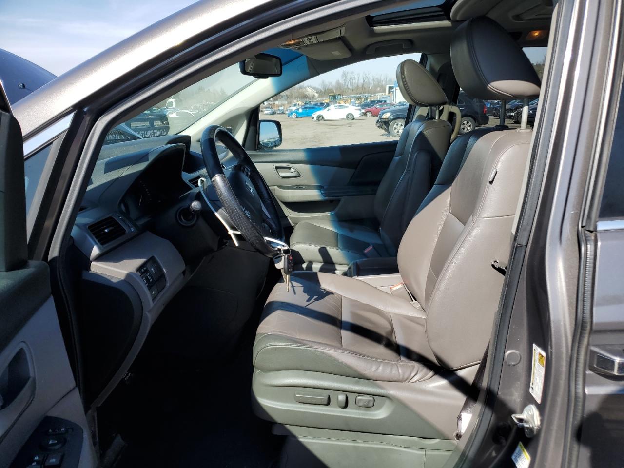 2011 Honda Odyssey - Image 7