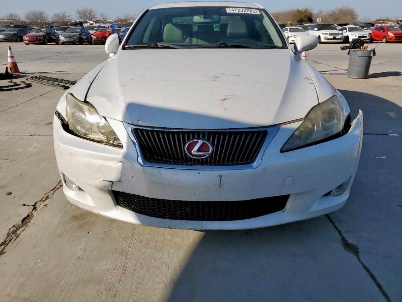 2010 Lexus IS - Image 5