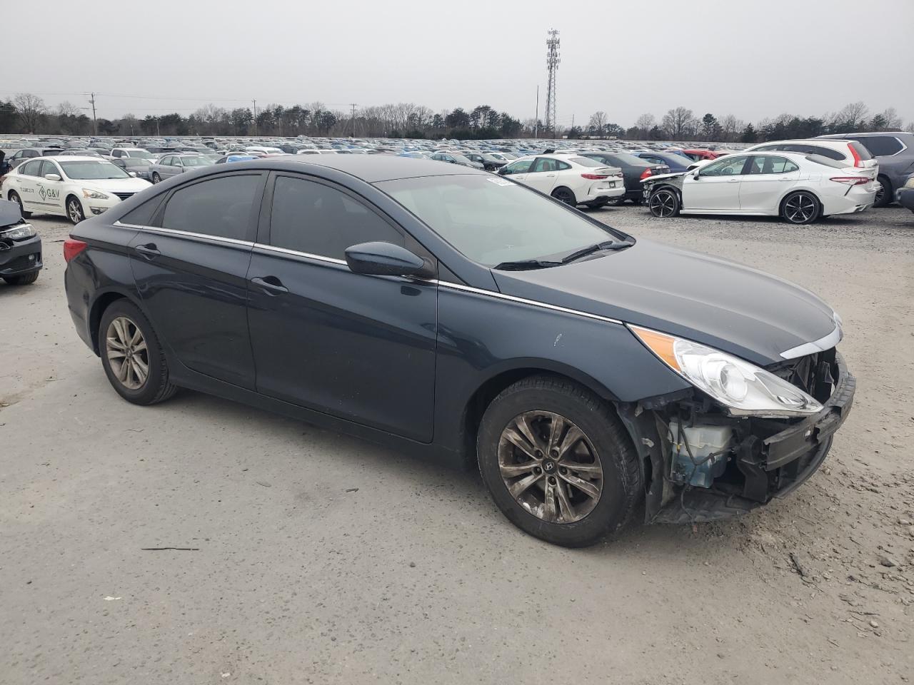 2013 Hyundai Sonata - Image 4