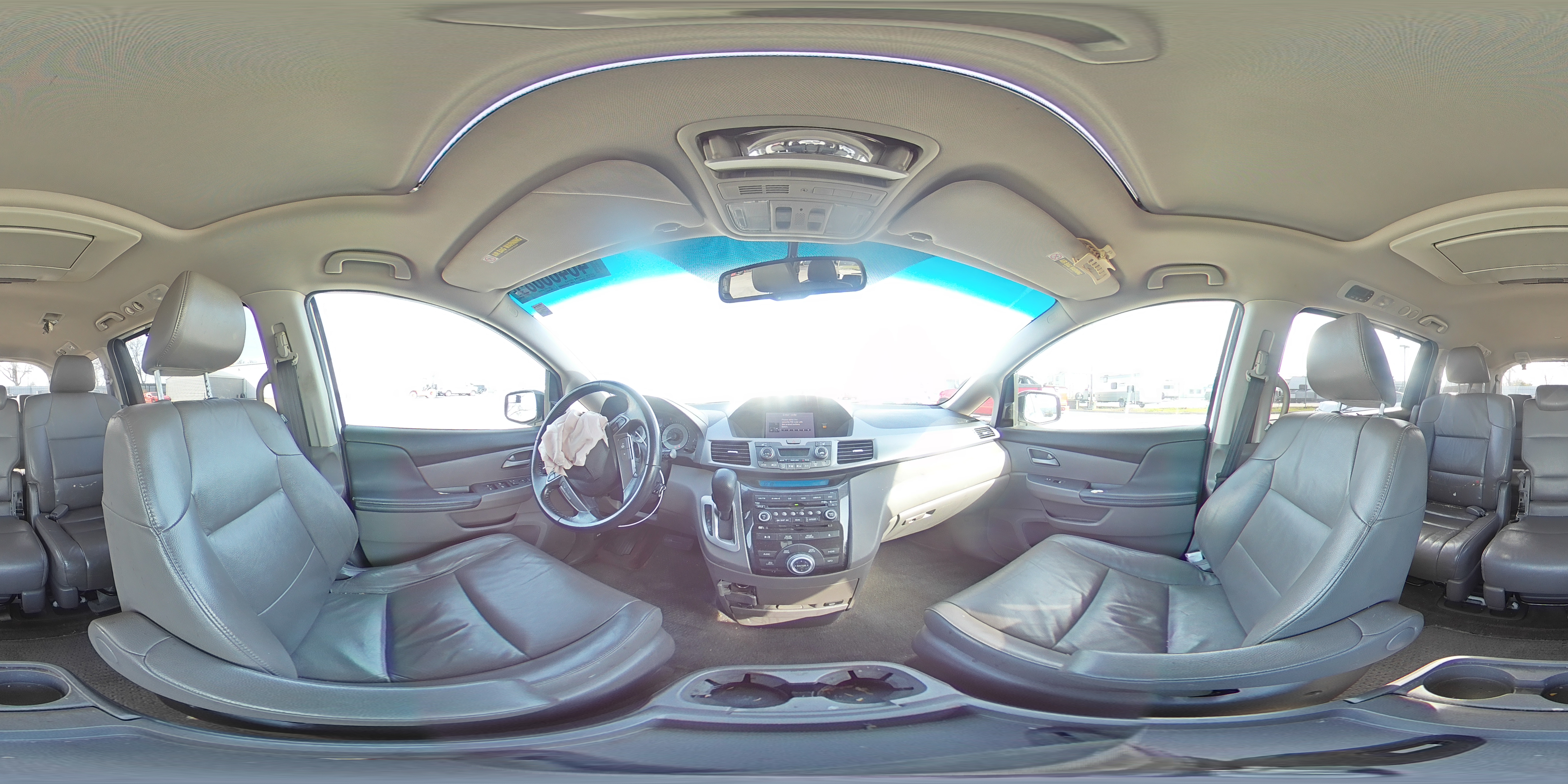 2012 Honda Odyssey - Image 14