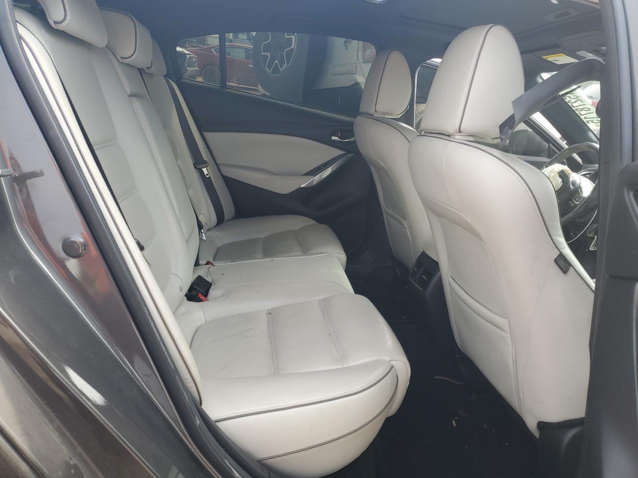 2017 Mazda 6 - Image 10
