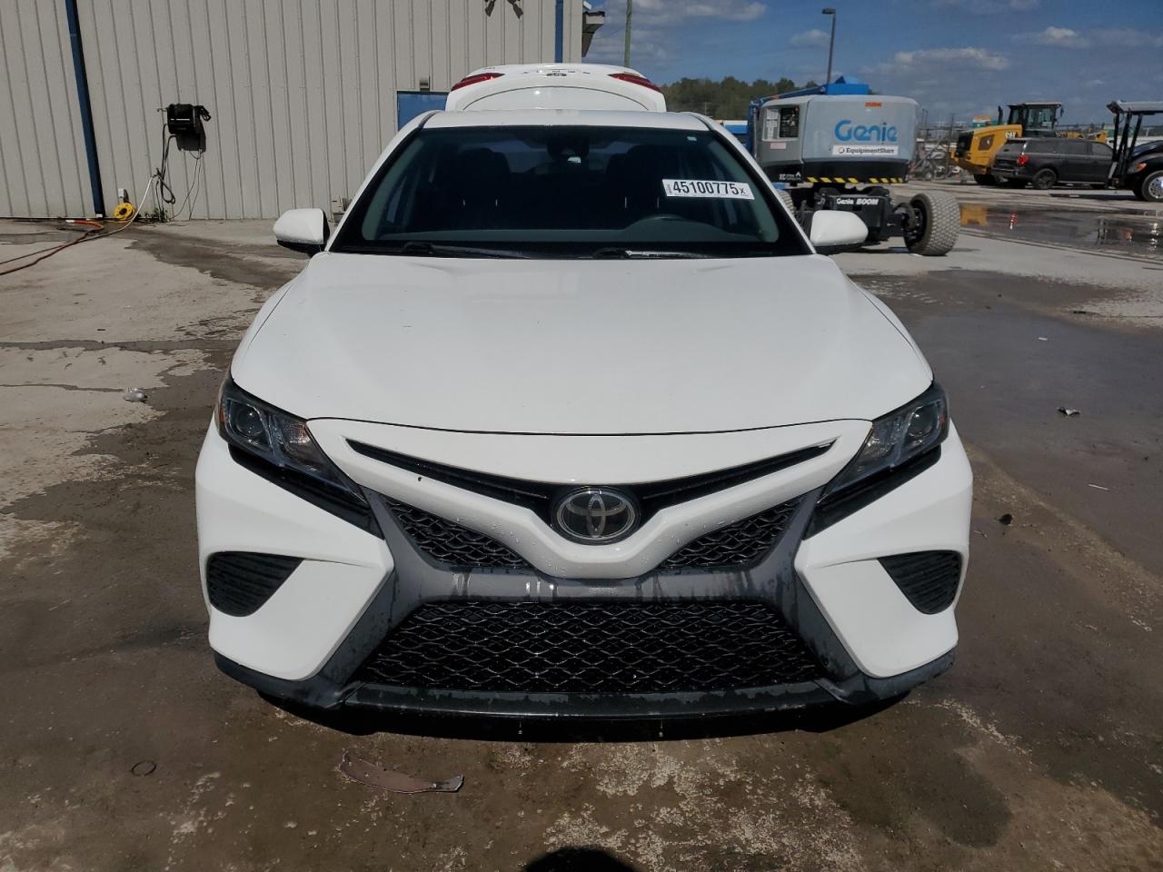 2019 Toyota Camry - Image 5