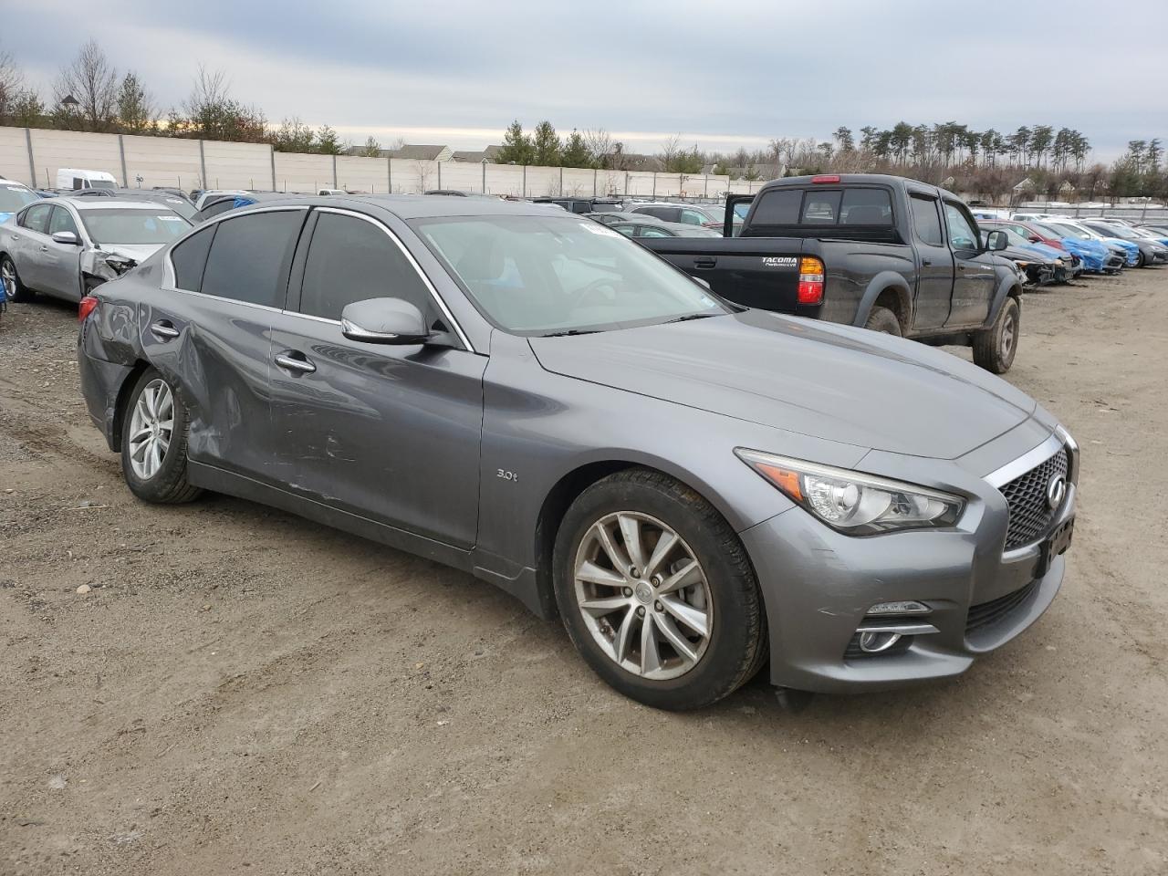 2016 Infiniti Q50 - Image 4