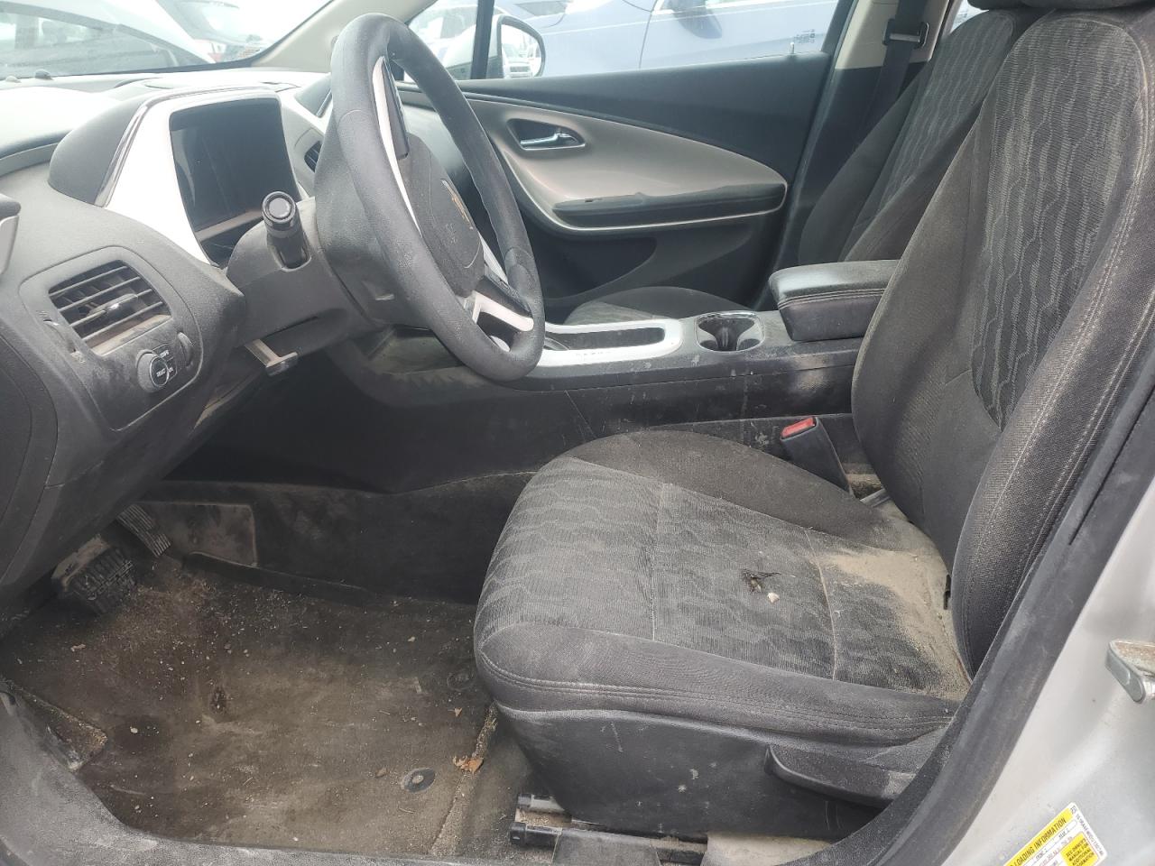 2013 Chevrolet Volt - Image 7