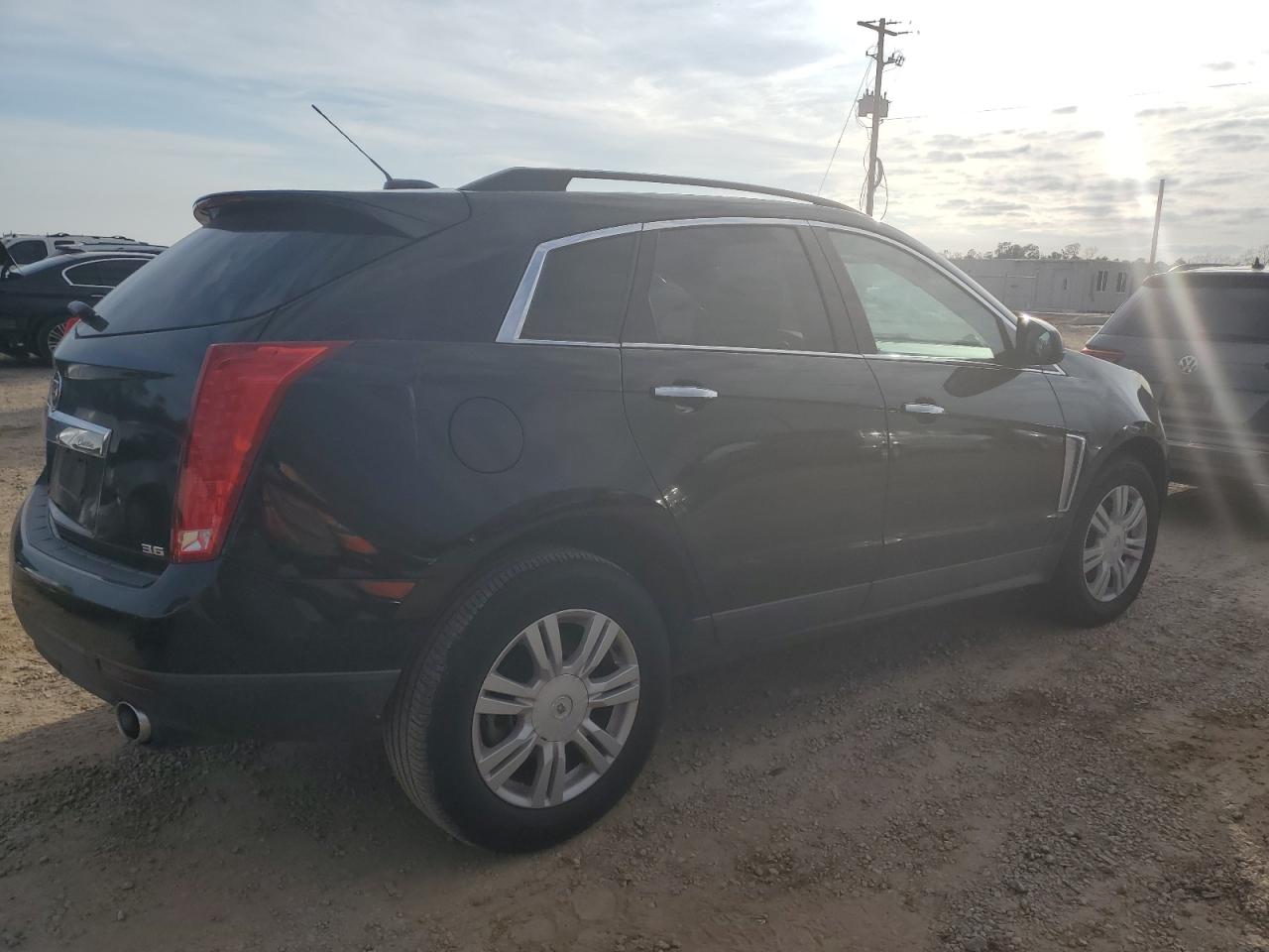 2016 Cadillac SRX - Image 3