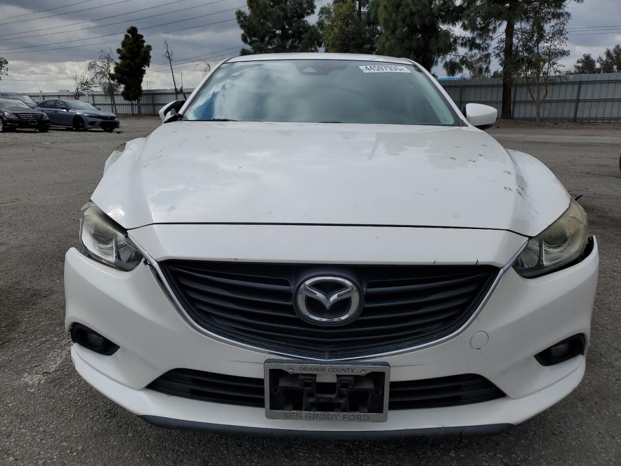 2017 Mazda 6 - Image 5