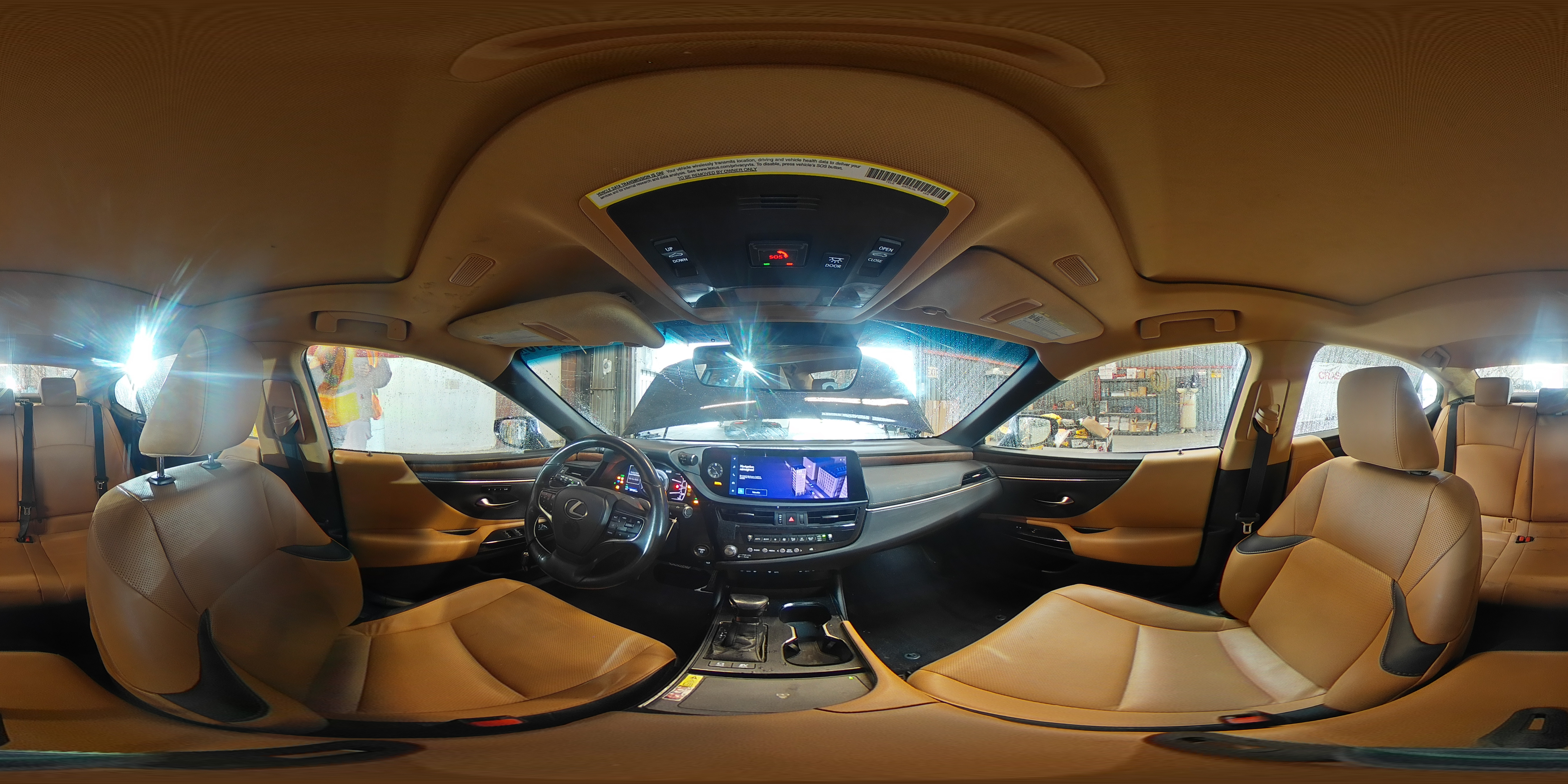 2023 Lexus ES - Image 13