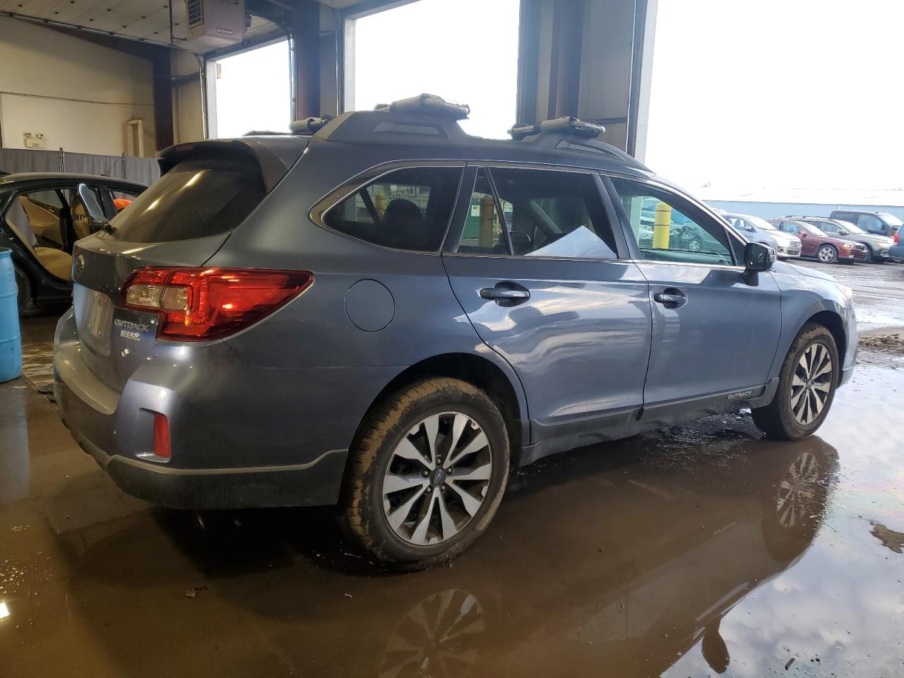 2015 Subaru Outback - Image 3