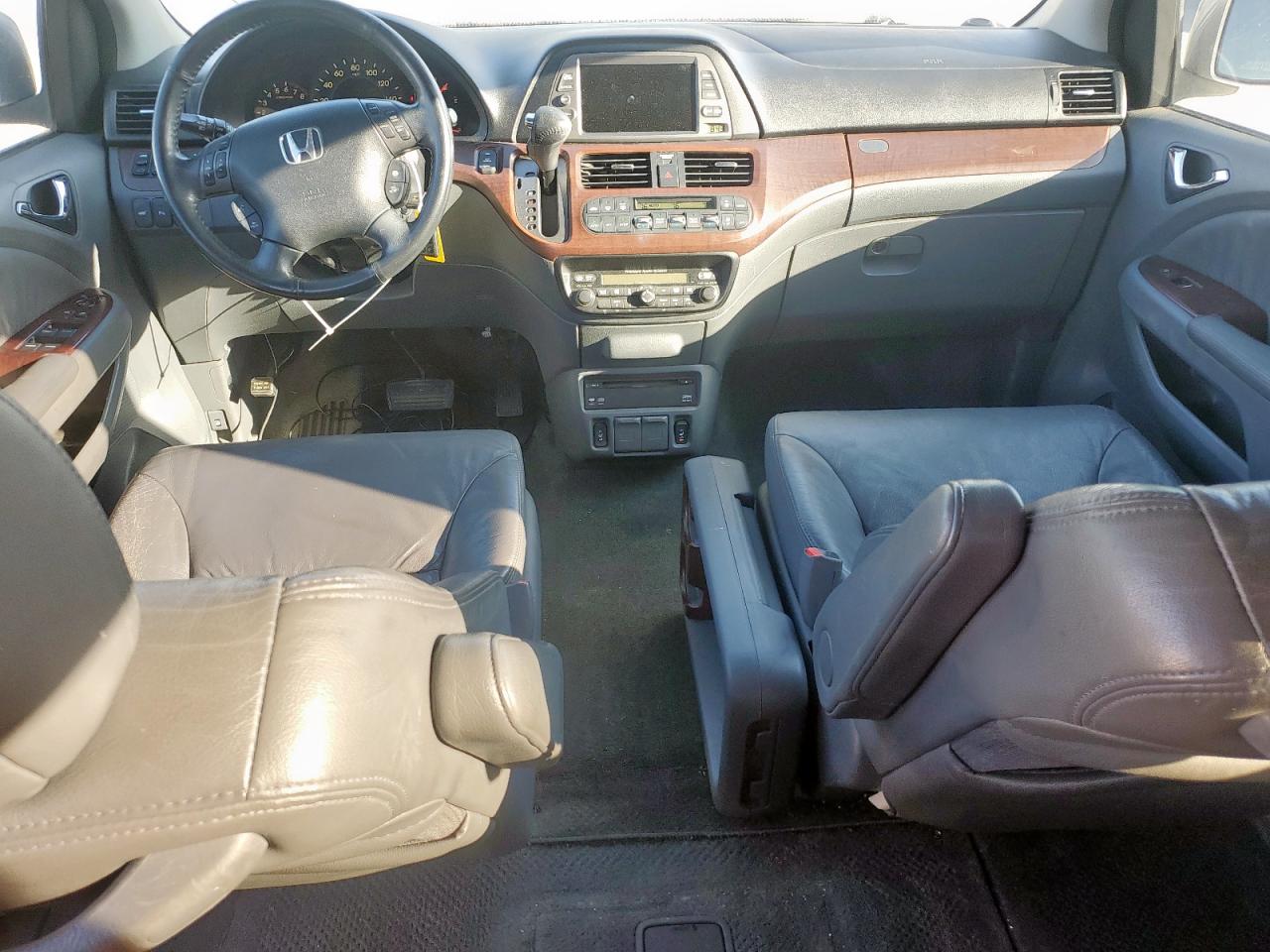 2007 Honda Odyssey - Image 8