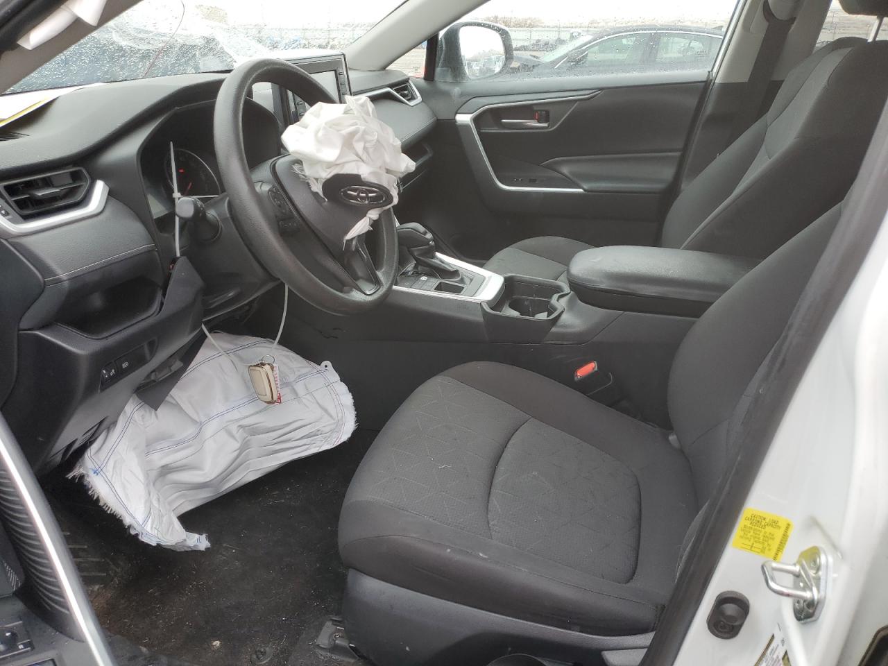 2019 Toyota RAV 4 - Image 7