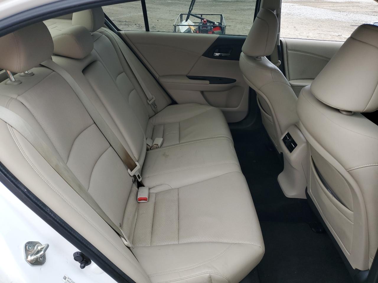 2013 Honda Accord - Image 10