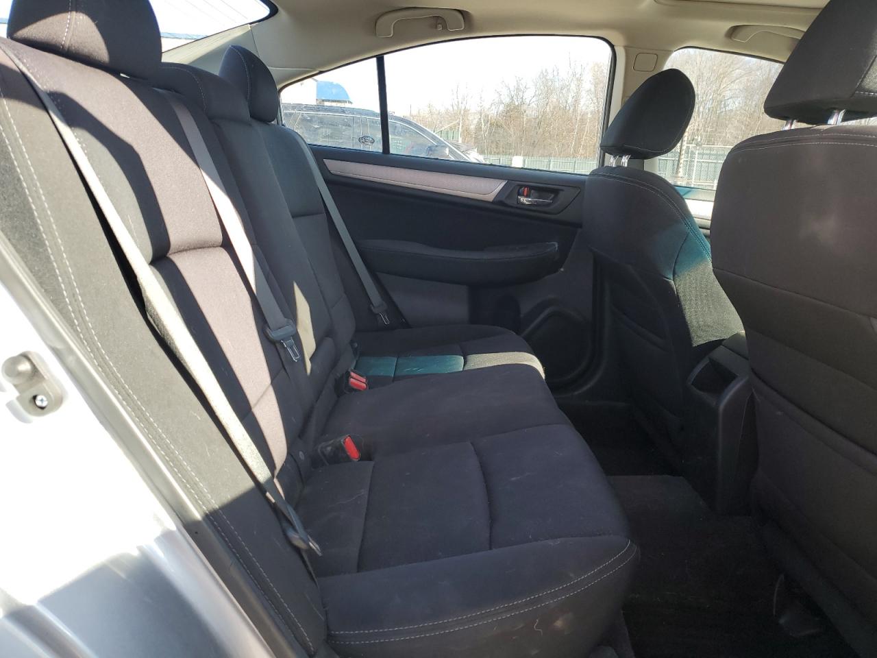 2015 Subaru Legacy - Image 10