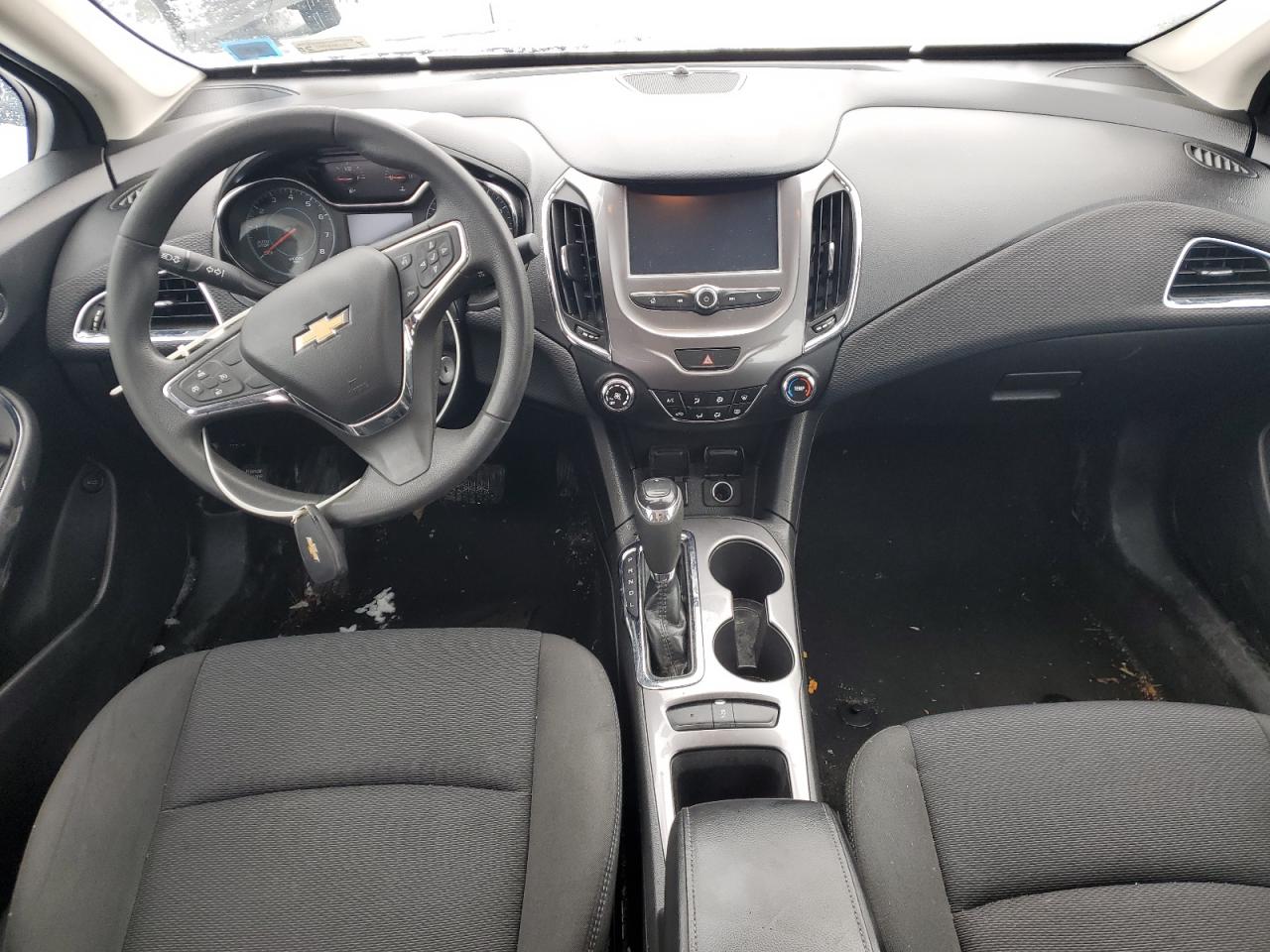 2016 Chevrolet Cruze - Image 8