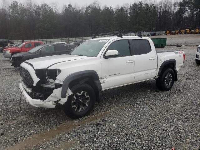  TOYOTA TACOMA 2018 Белый