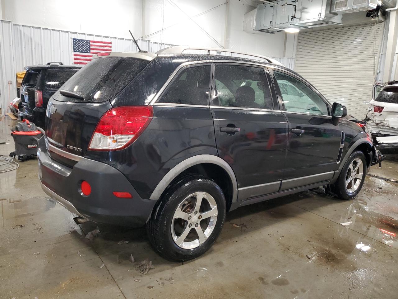 2012 Chevrolet Captiva - Image 3