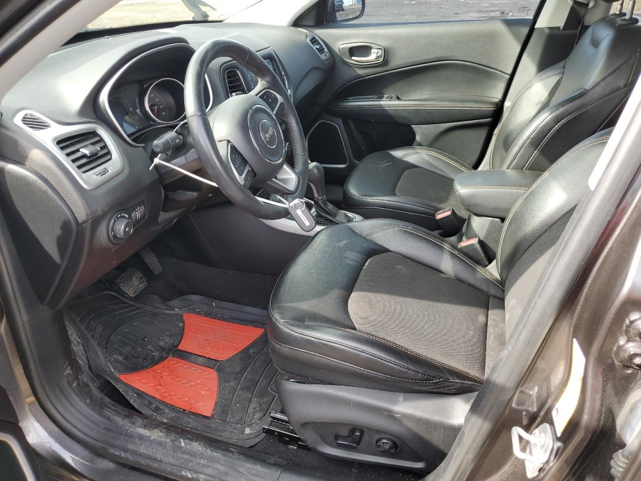 2018 Jeep Compass - Image 7