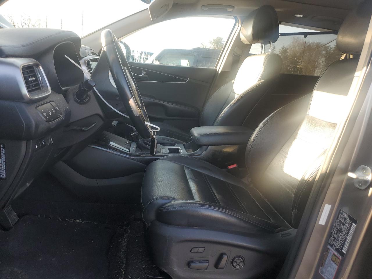 2016 Kia Sorento - Image 7