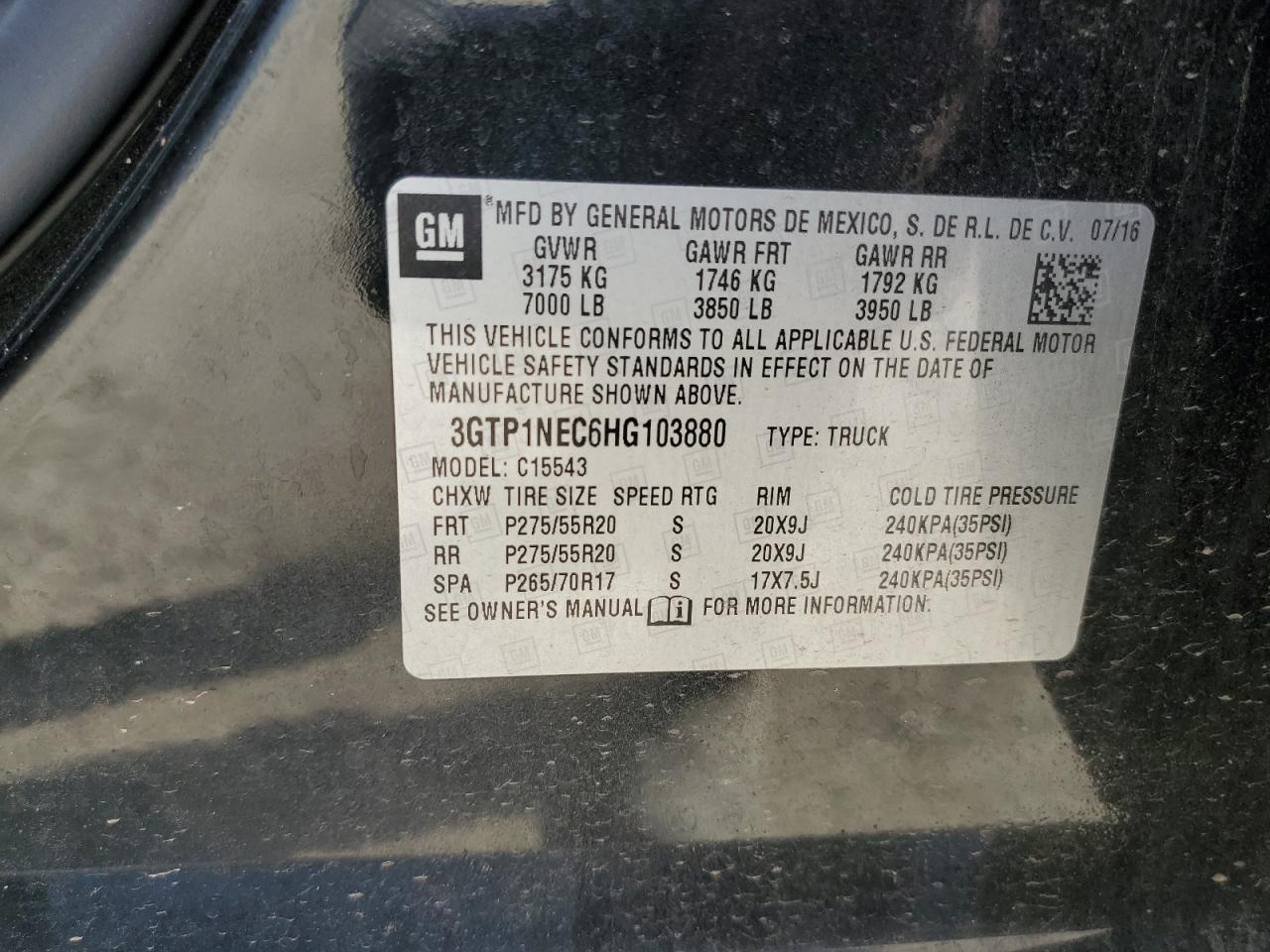 2017 GMC Sierra - Image 12