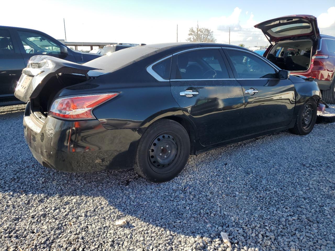 2015 Nissan Altima - Image 3