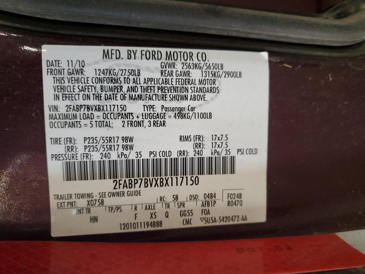 2011 Ford Crown Victoria - Image 12