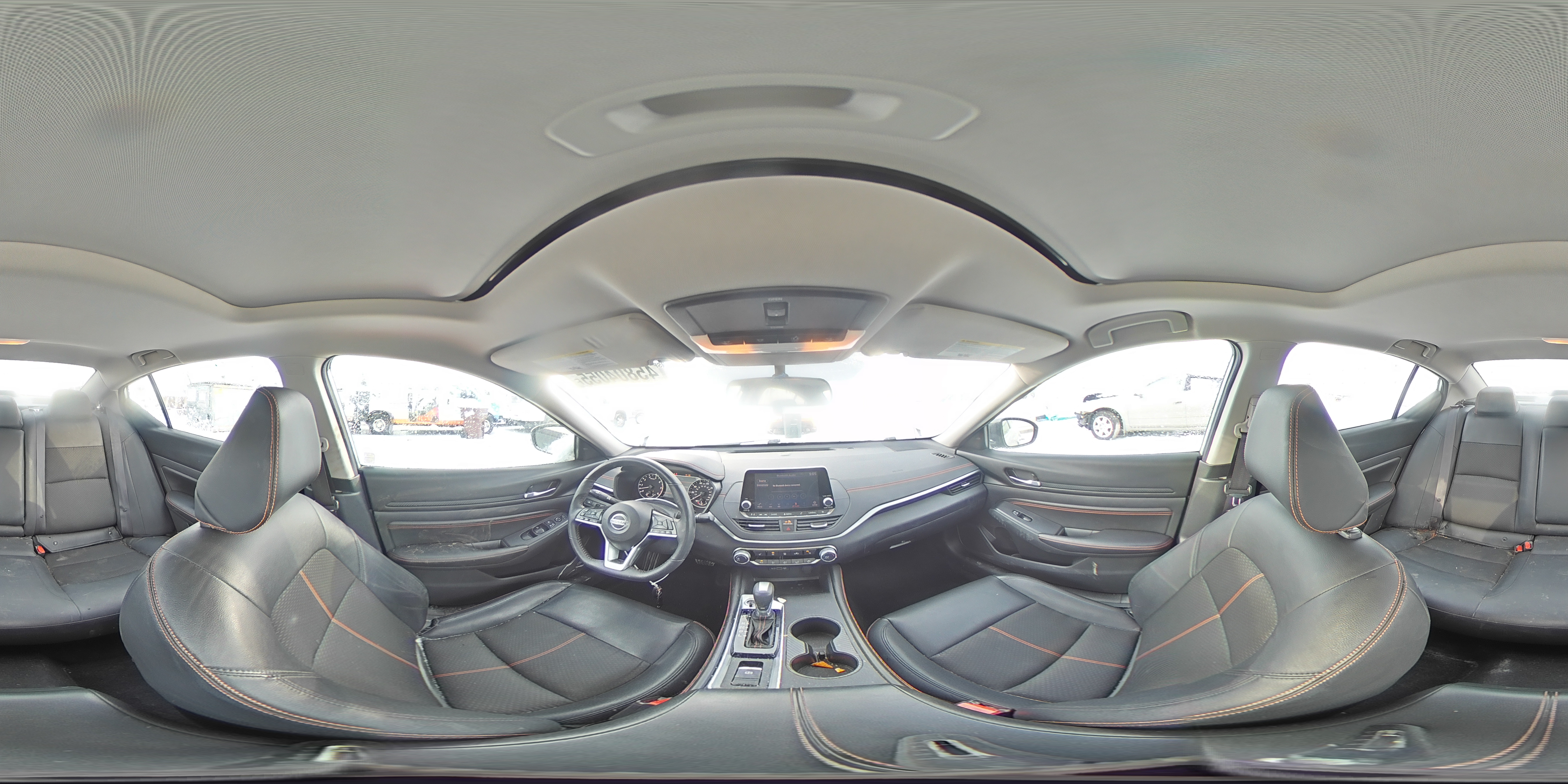 2019 Nissan Altima - Image 12