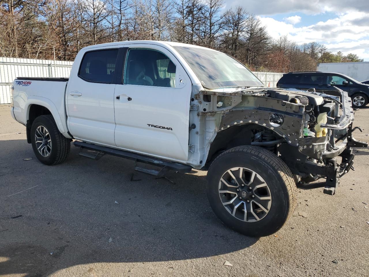 2022 Toyota Tacoma - Image 4
