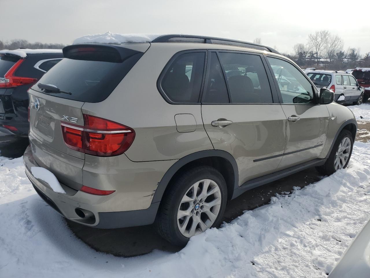 2011 BMW X5 - Image 3