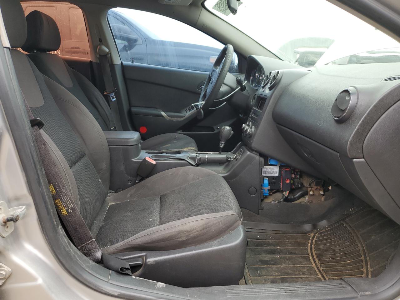 2006 Pontiac G6 - Image 7