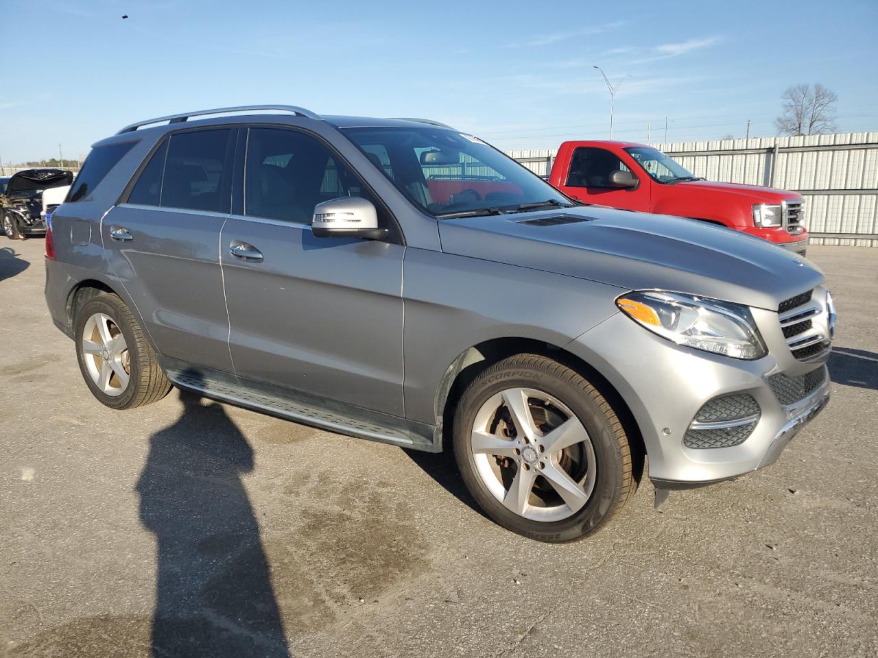 2016 Mercedes-Benz GLE - Image 4