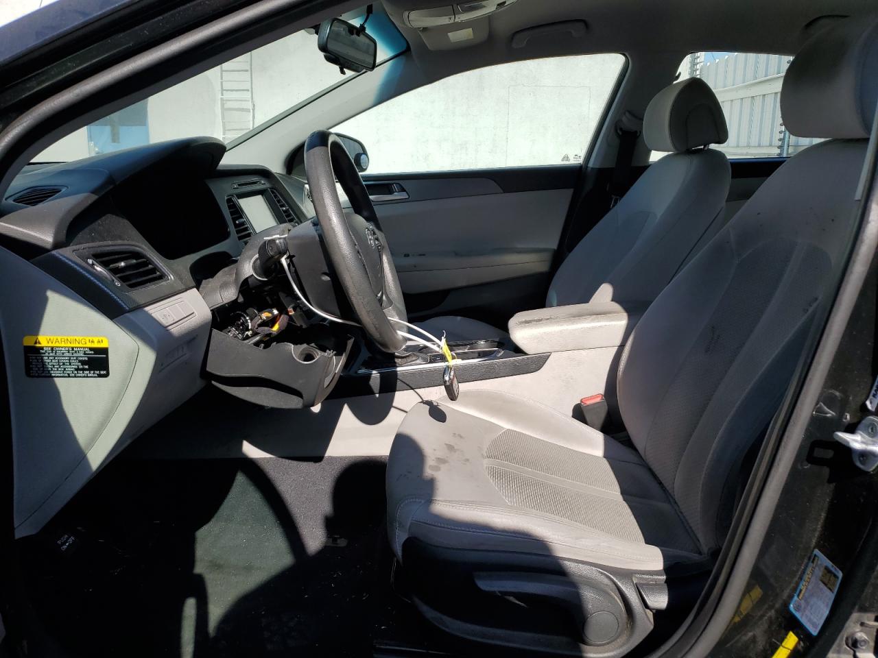 2016 Hyundai Sonata - Image 7