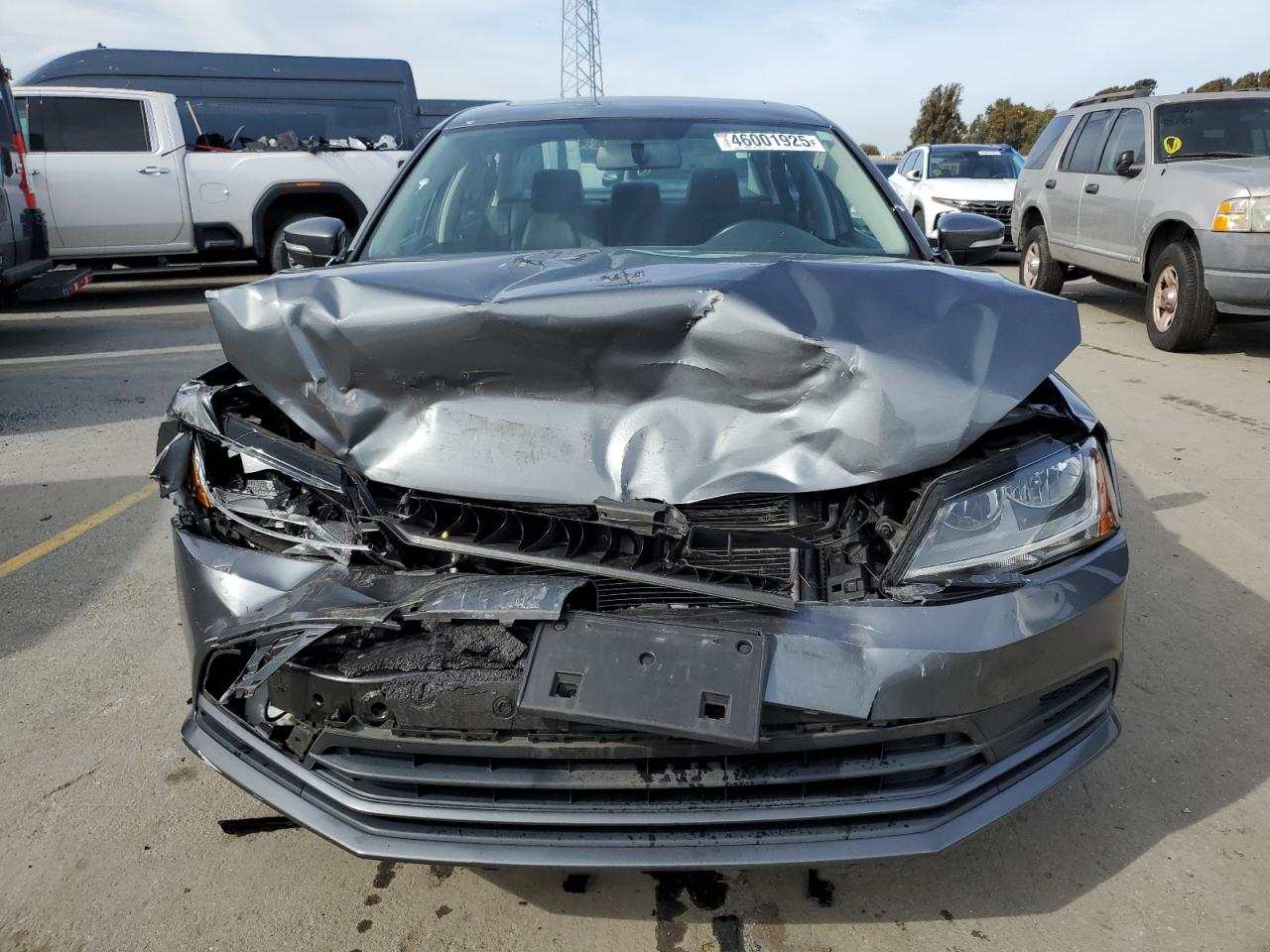 2017 Volkswagen Jetta - Image 5