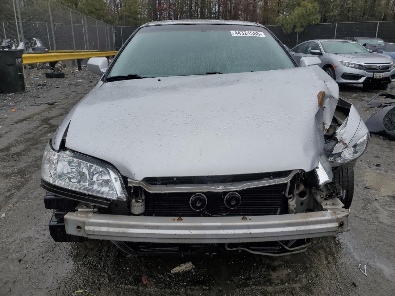 1999 Honda Accord - Image 5