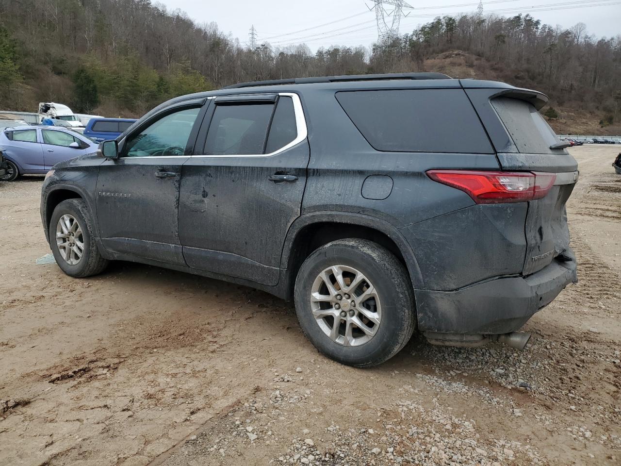 2021 Chevrolet Traverse - Image 2