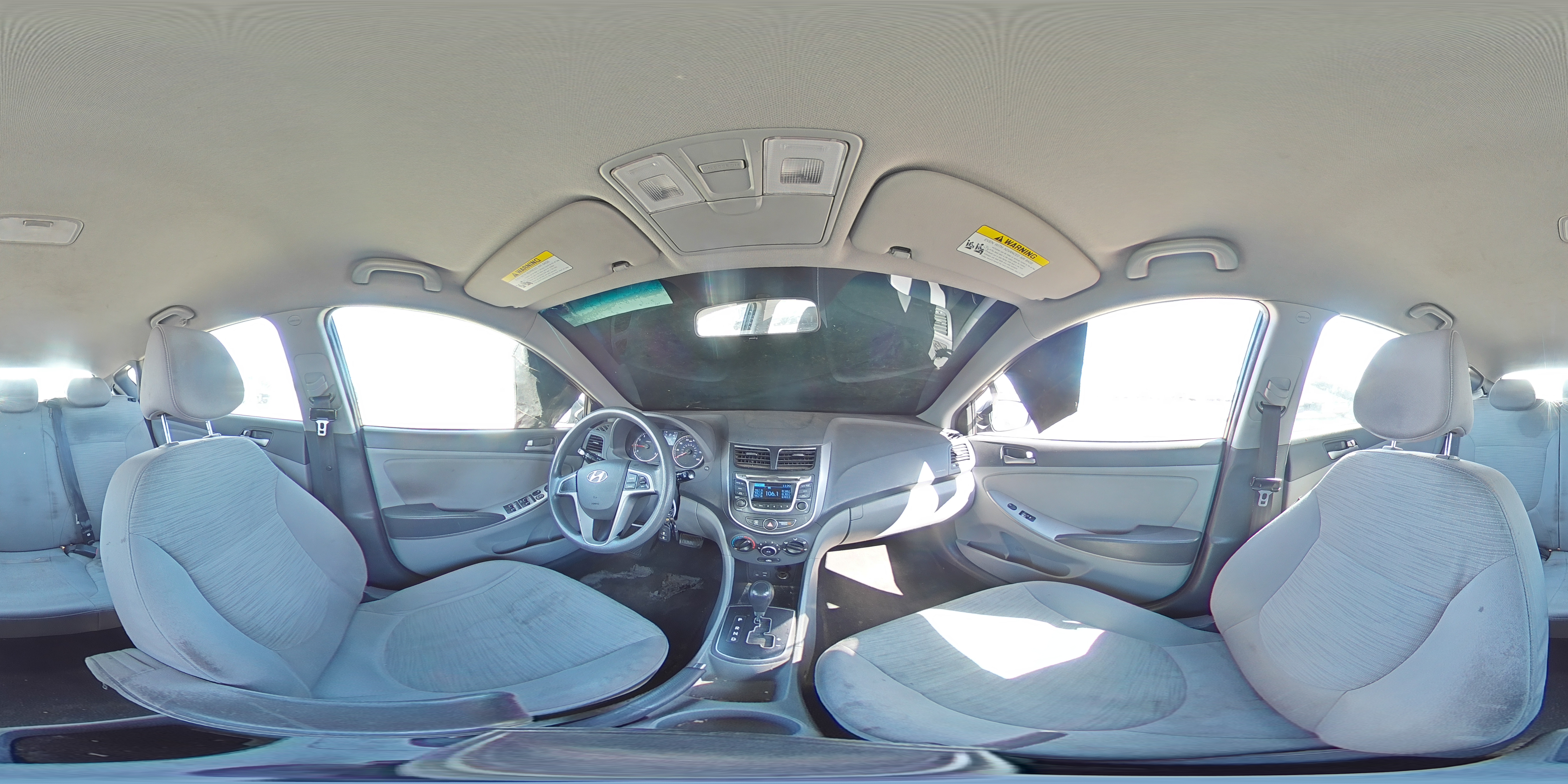 2016 Hyundai Accent - Image 12