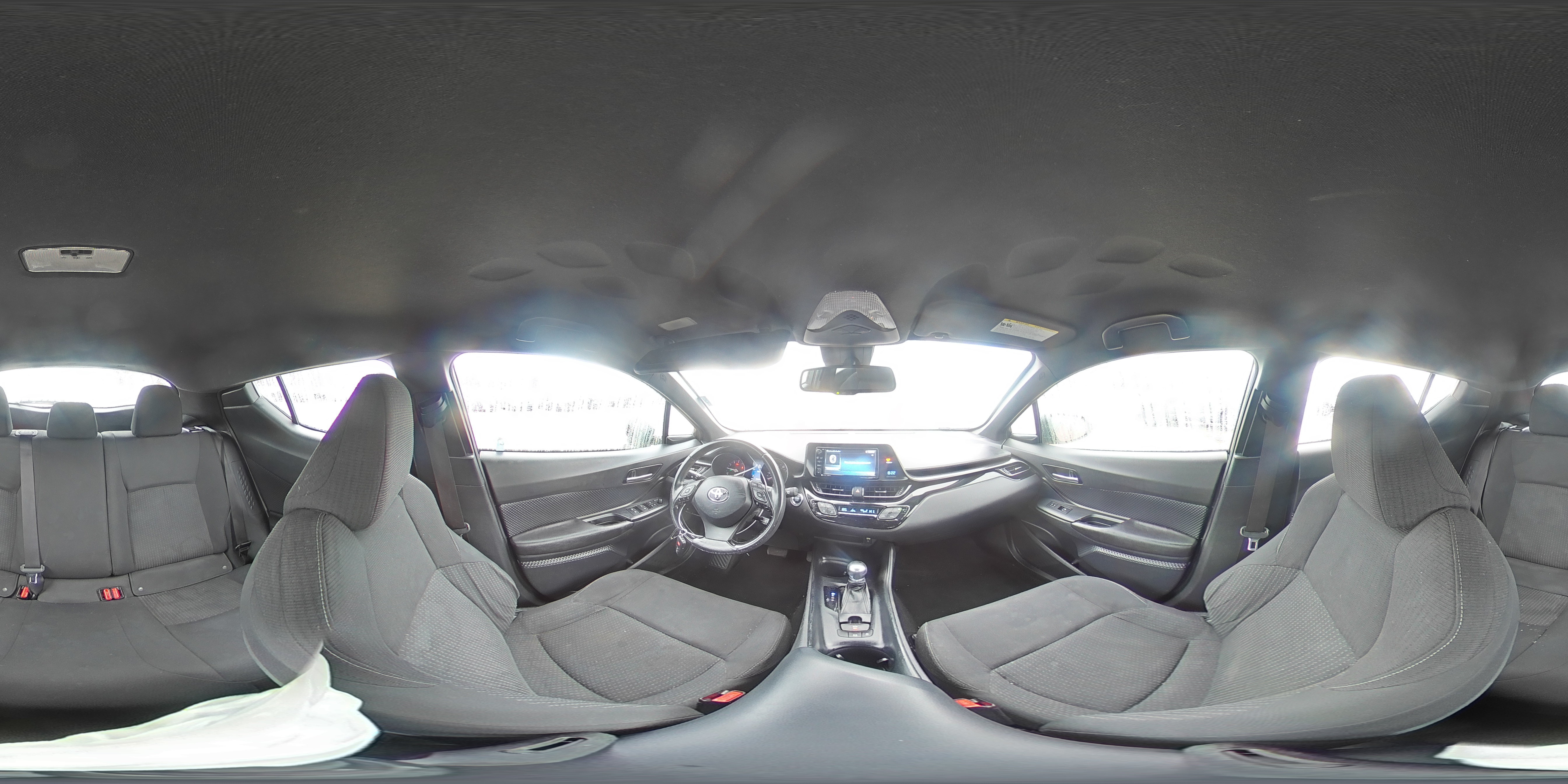 2018 Toyota C-HR - Image 14