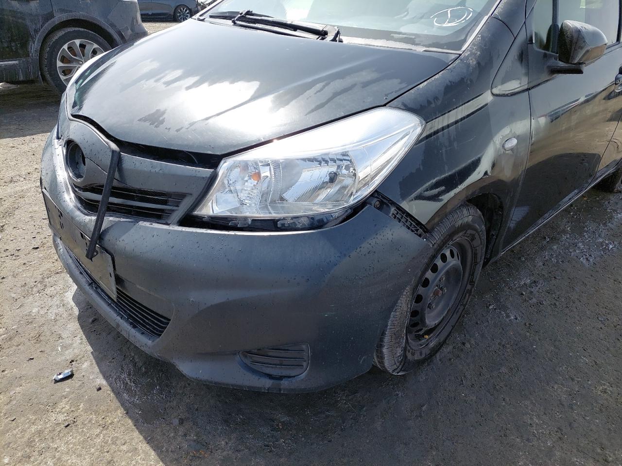 JTDKW9D37CD520760 - 2012 Toyota Yaris - #47150725