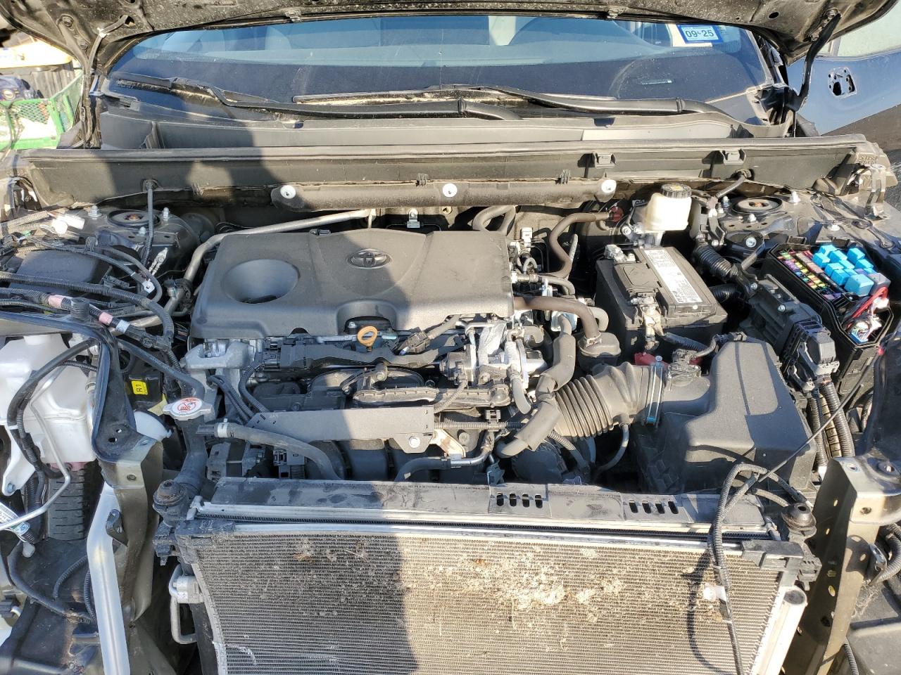 2019 Toyota RAV 4 - Image 11
