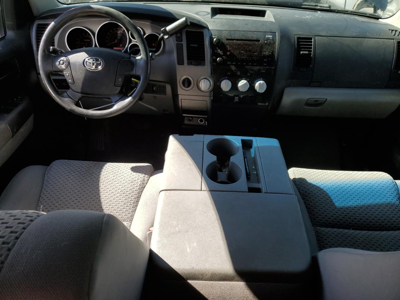 2010 Toyota Tundra - Image 8