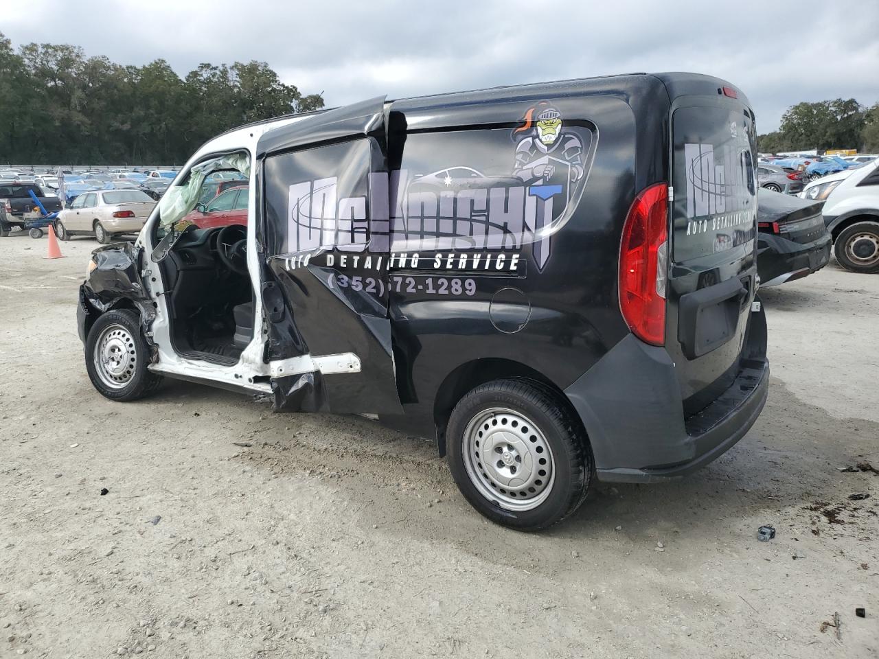 2016 RAM ProMaster City - Image 2
